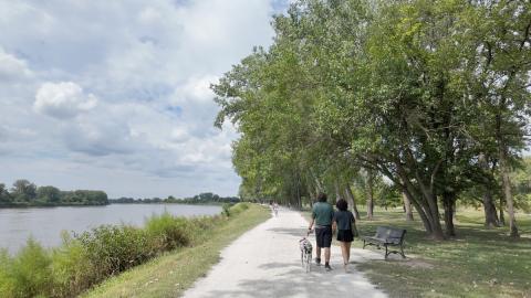 People walking on trail at English Landing Park